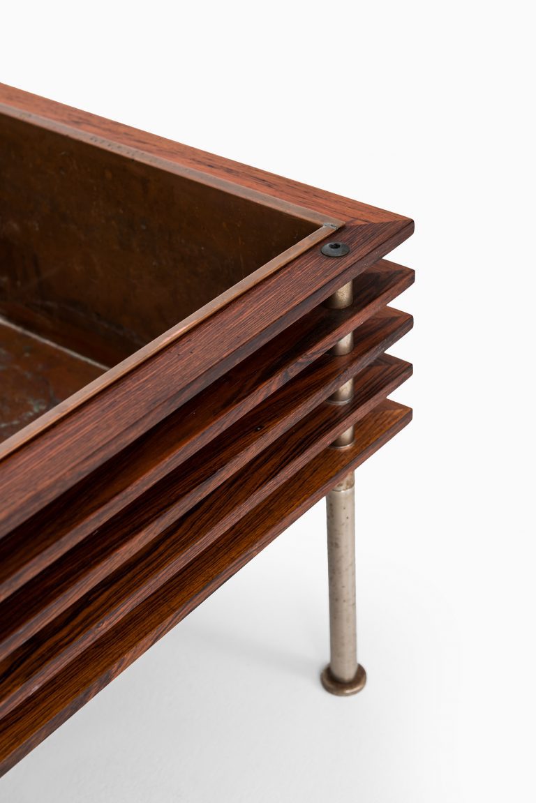 Flower table in rosewood and copper at Studio Schalling