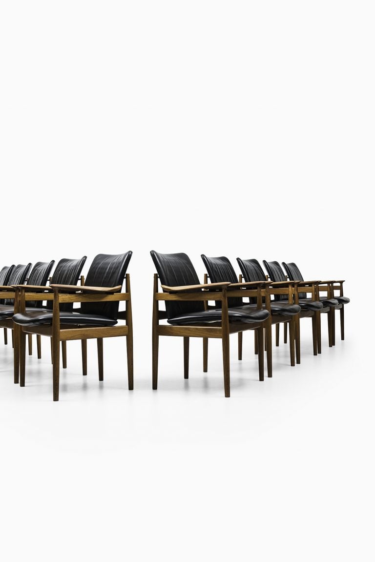Finn Juhl armchairs model 192 by France & Son at Studio Schalling