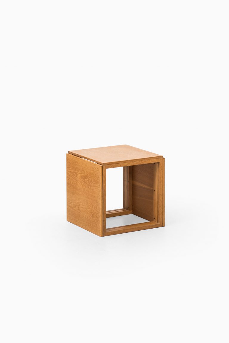 Kai Kristiansen nesting tables model 33 in oak at Studio Schalling