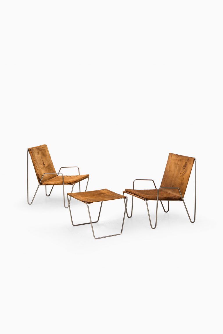 Verner Panton Bachelor easy chairs in suede at Studio Schalling