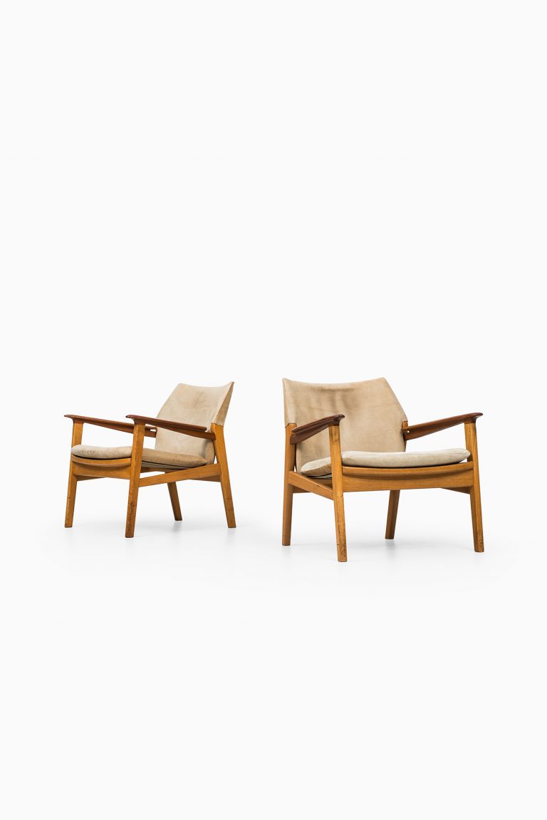 Hans Olsen easy chairs model 9015 at Studio Schalling