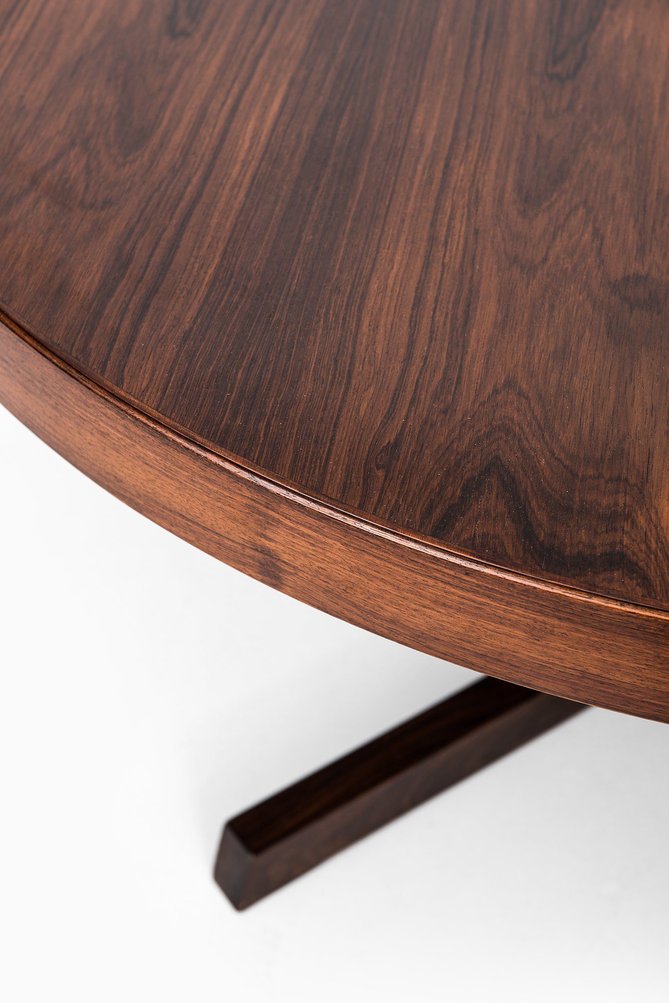 Johannes Andersen dining table in rosewood at Studio Schalling