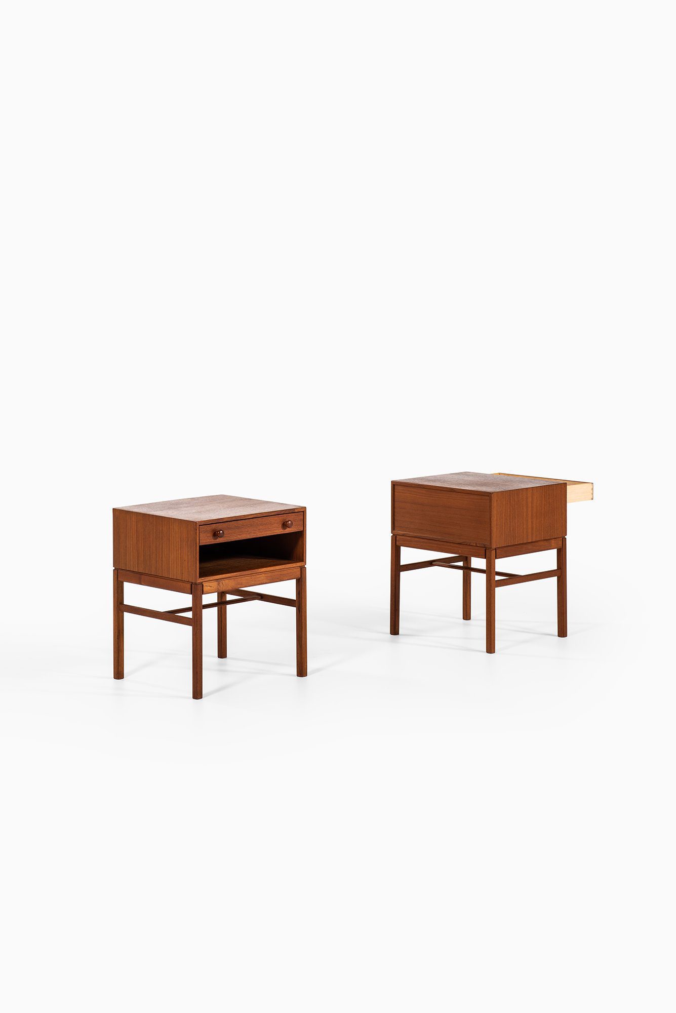 Sven Engström & Gunnar Myrstrand bedside tables model Casino at Studio Schalling