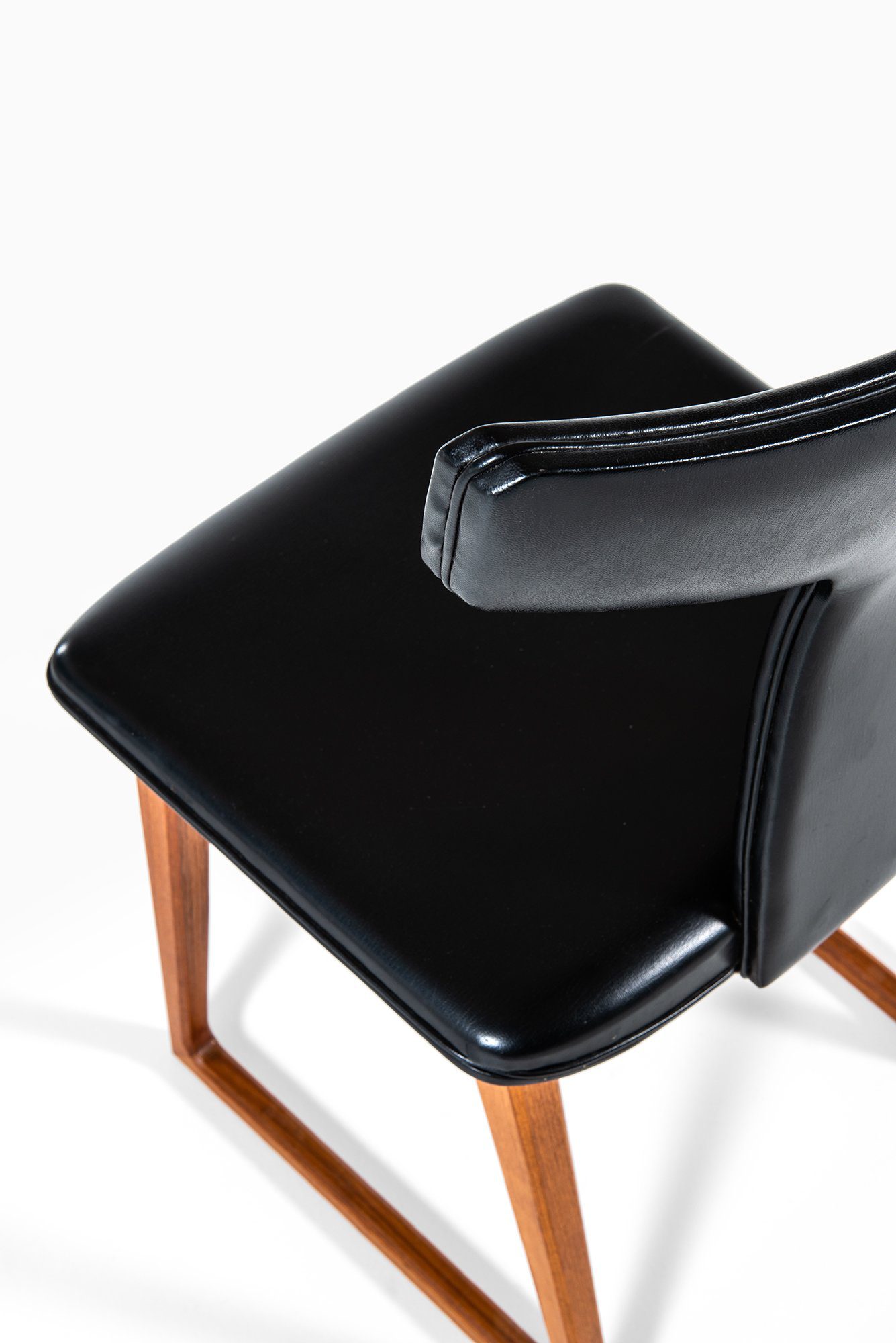 Helge Sibast dining chairs in teak by Sibast at Studio Schalling