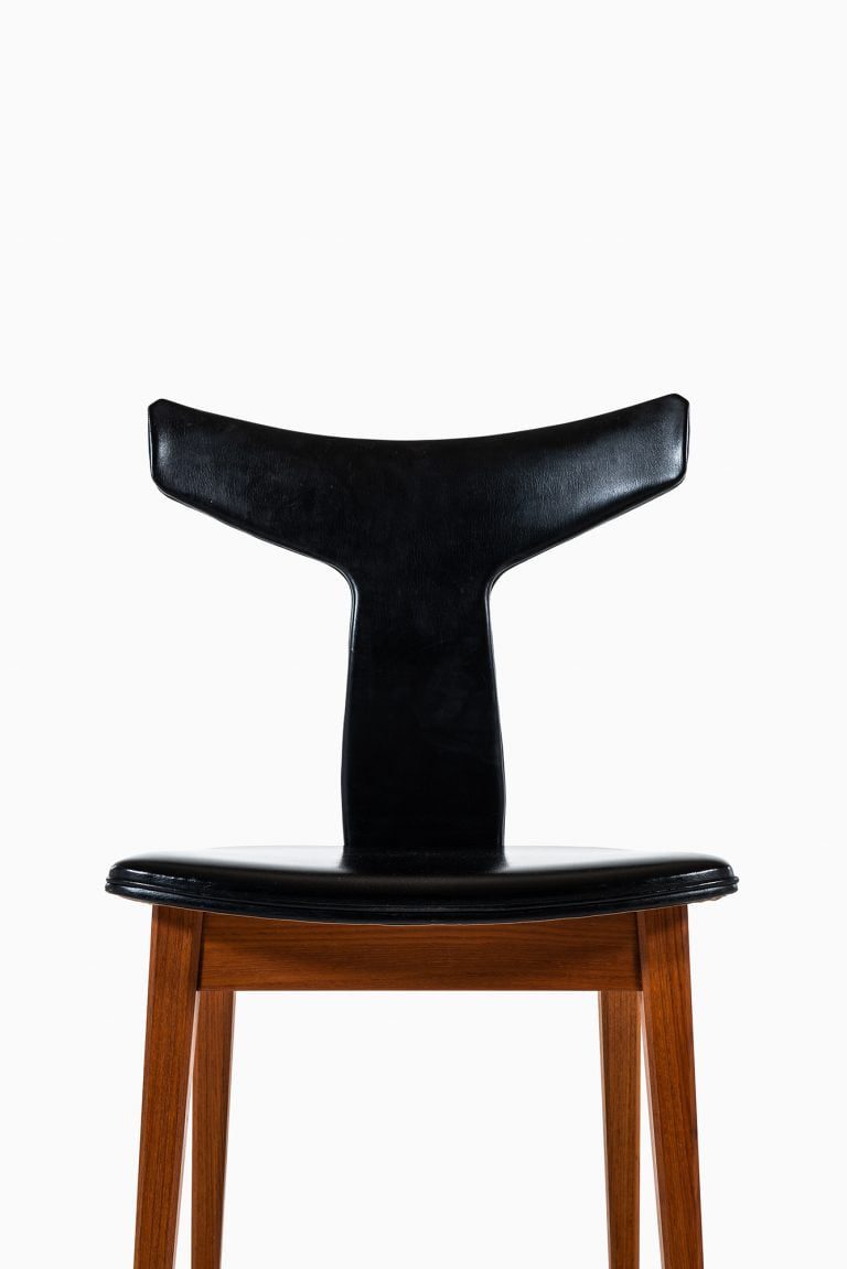 Helge Sibast dining chairs in teak by Sibast at Studio Schalling