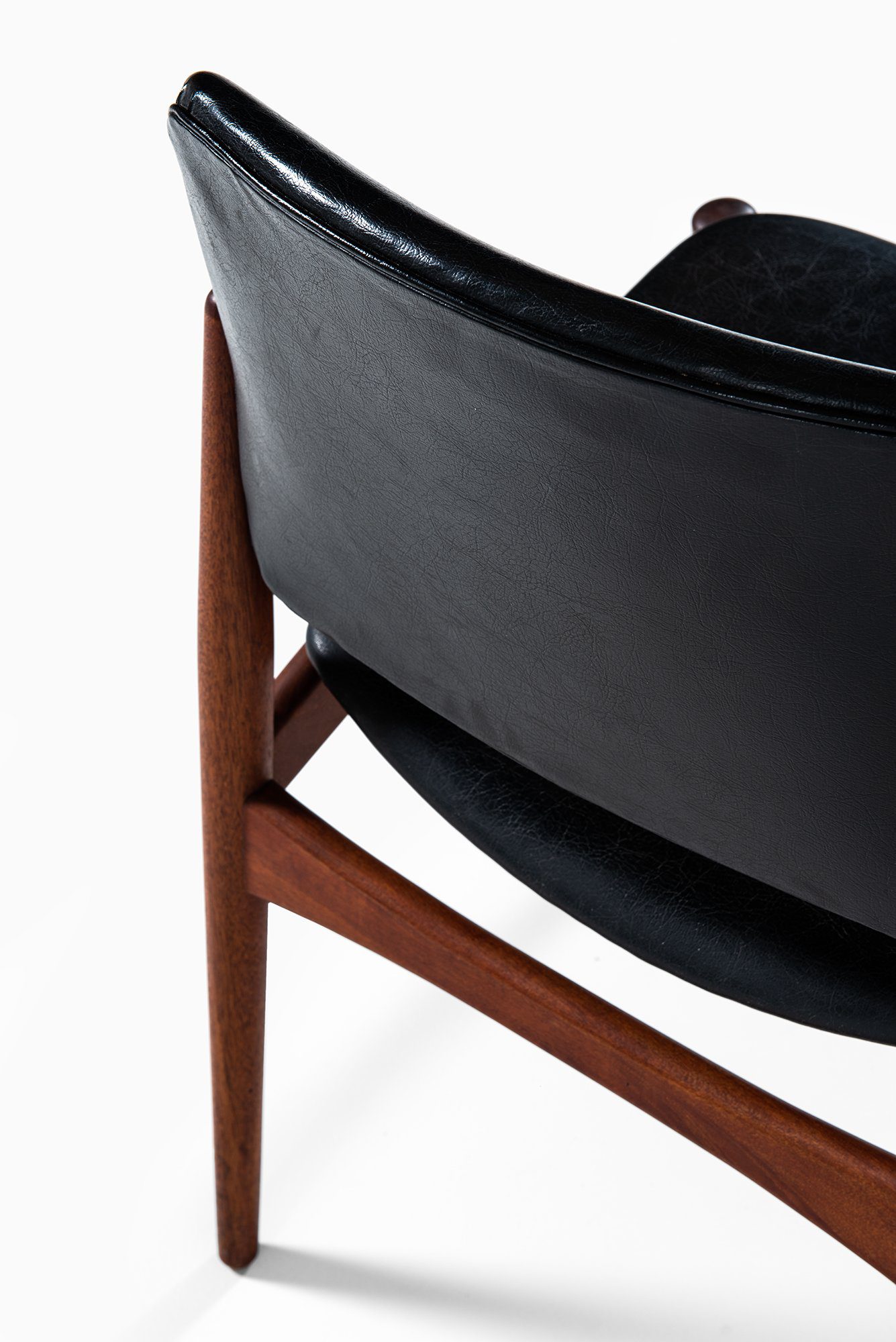 Erik Buch dining chairs model Captain at Studio Schalling