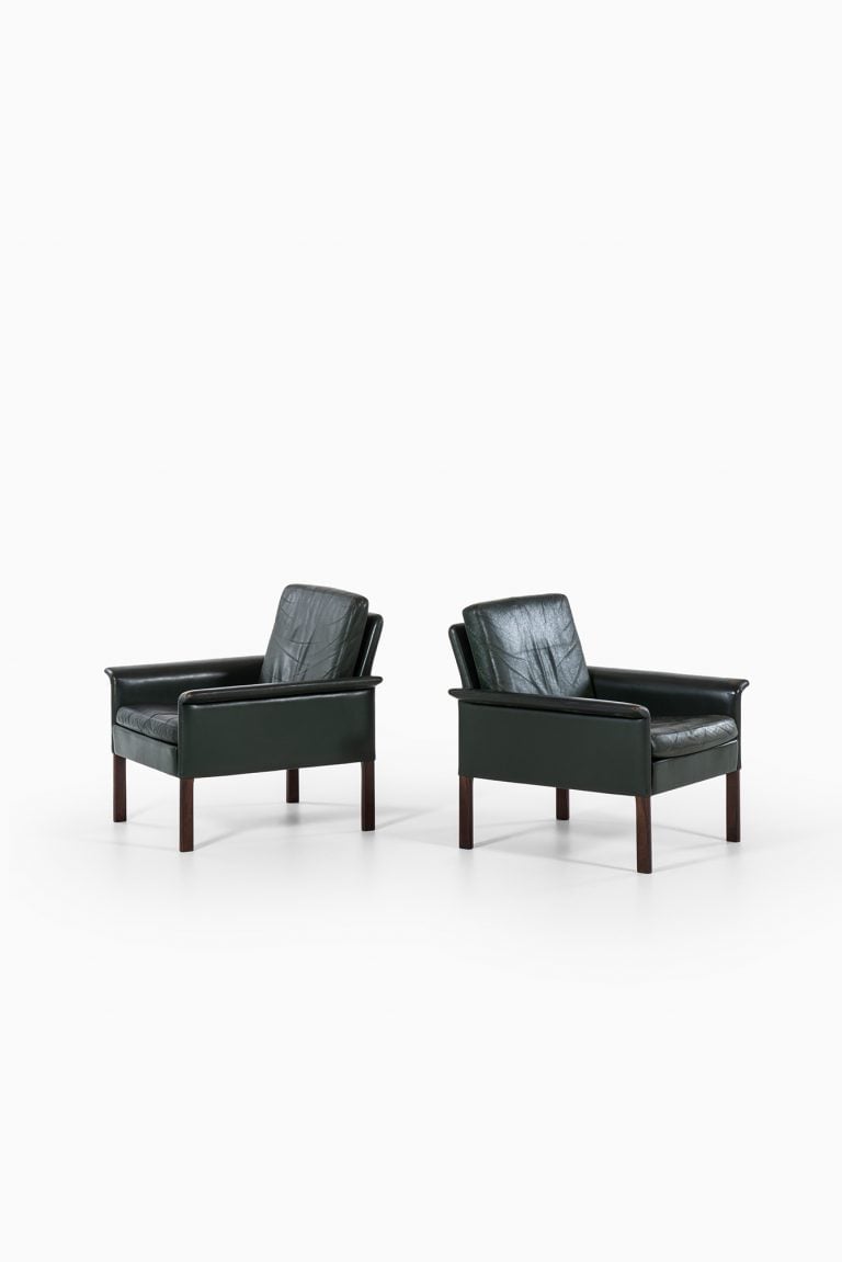 Hans Olsen easy chairs in green leather at Studio Schalling
