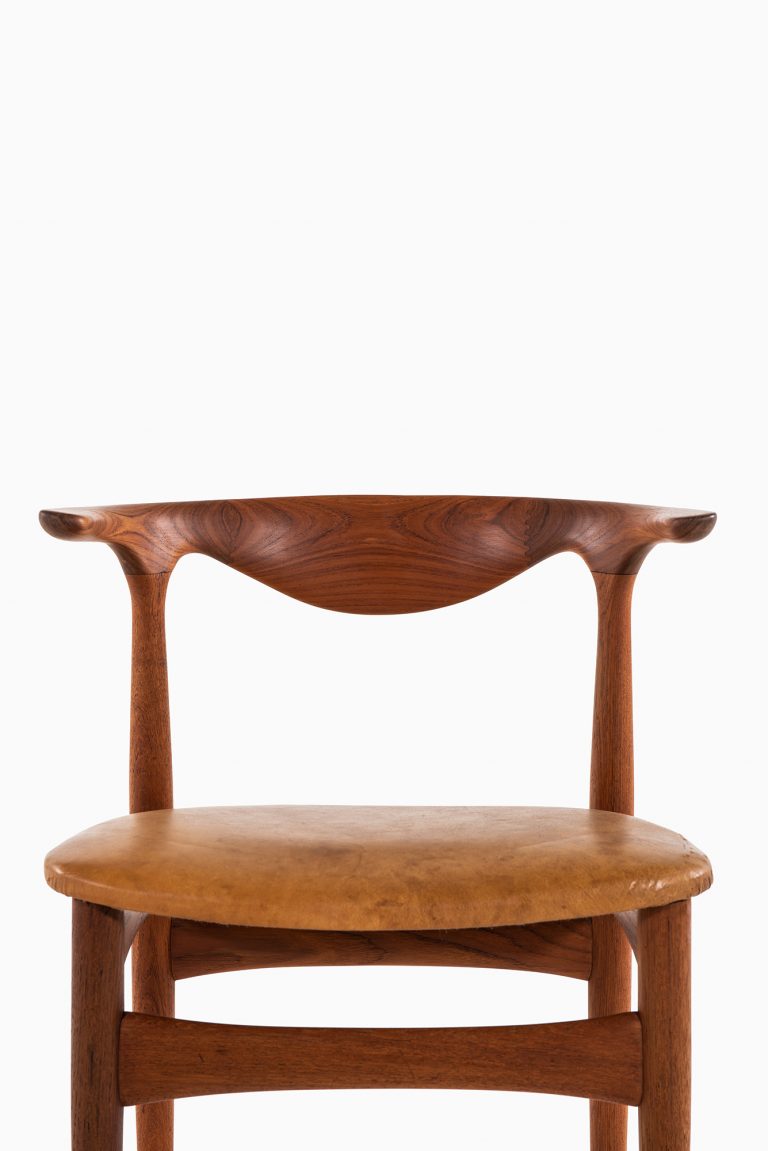 Knud Færch Cowhorn armchairs in teak at Studio Schalling