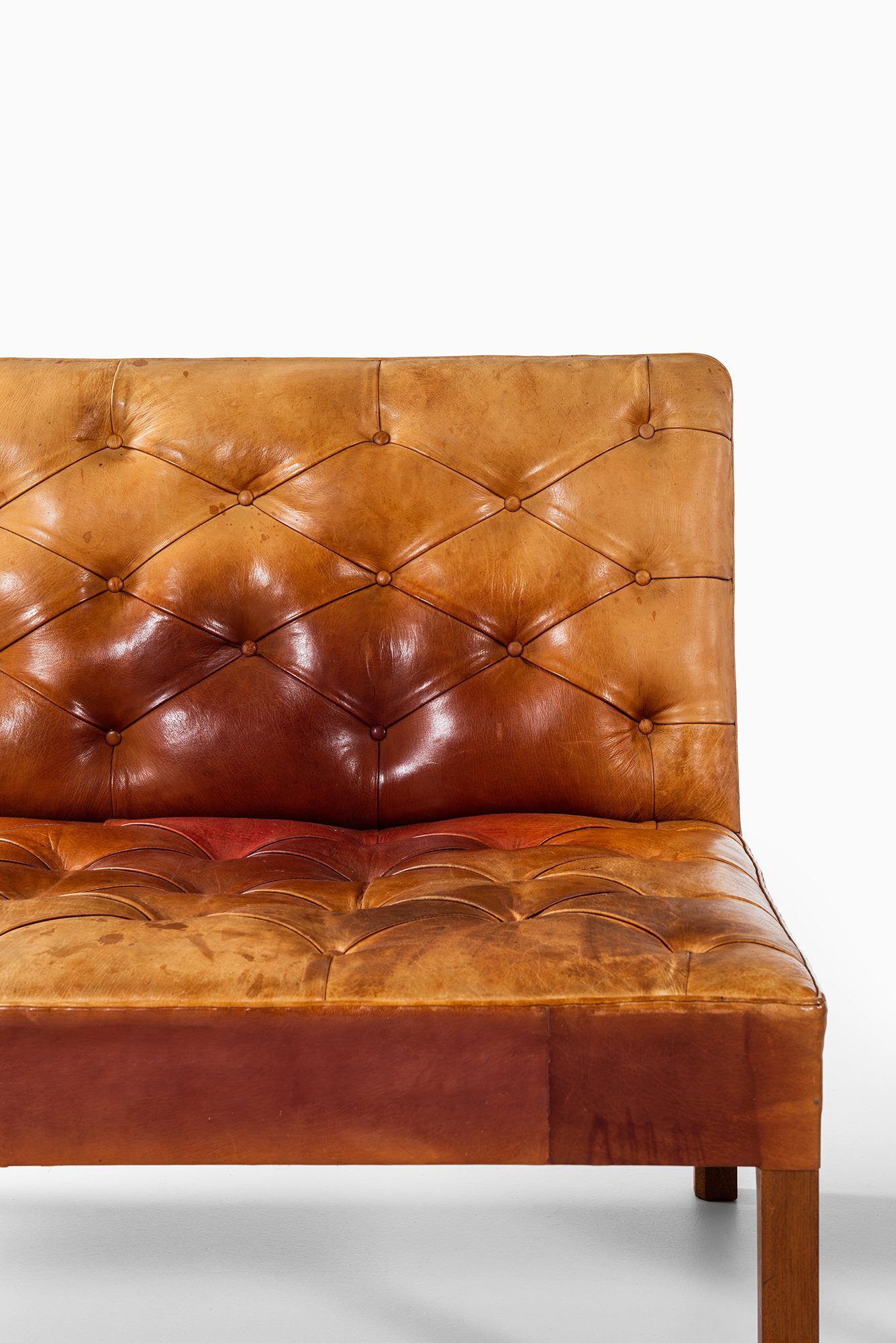 Kaare Klint Addition sofas in niger leather at Studio Schalling