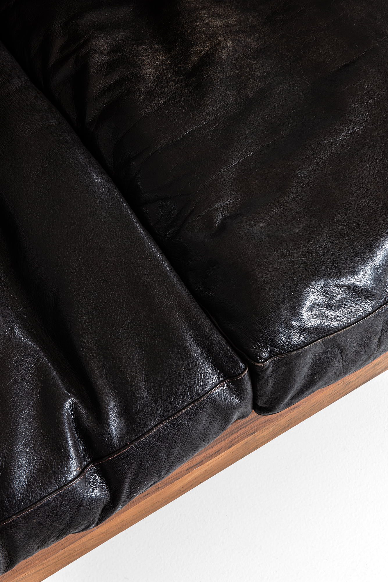 3-seat sofa in the manner of Tobia Scarpa at Studio Schalling