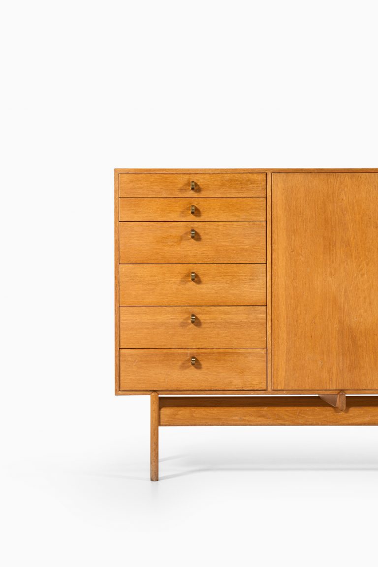 Tove & Edvard Kindt-Larsen sideboard in oak at Studio Schalling
