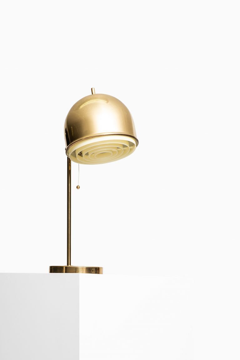 Table lamp model B-075 in brass by Bergbom at Studio Schalling