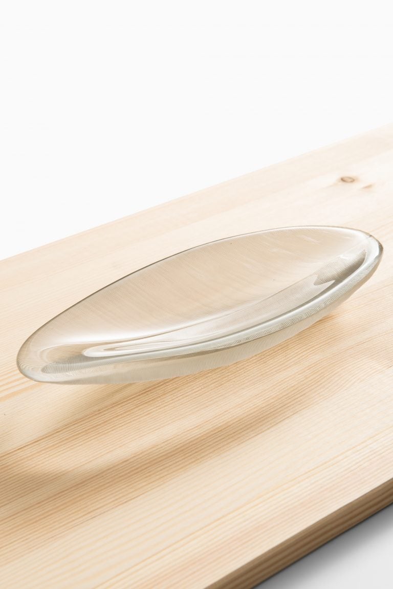 Tapio Wirkkala glass tray by Iittala in Finland at Studio Schalling
