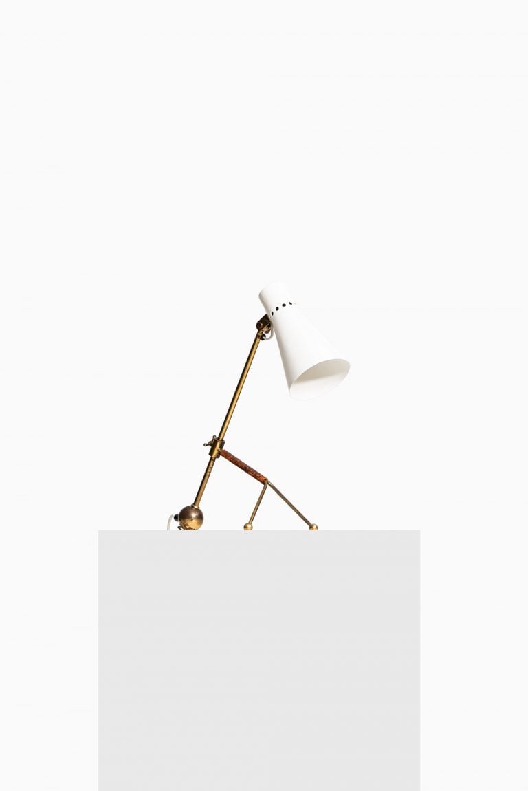 Tapio Wirkkala table lamp model KD-11 at Studio Schalling