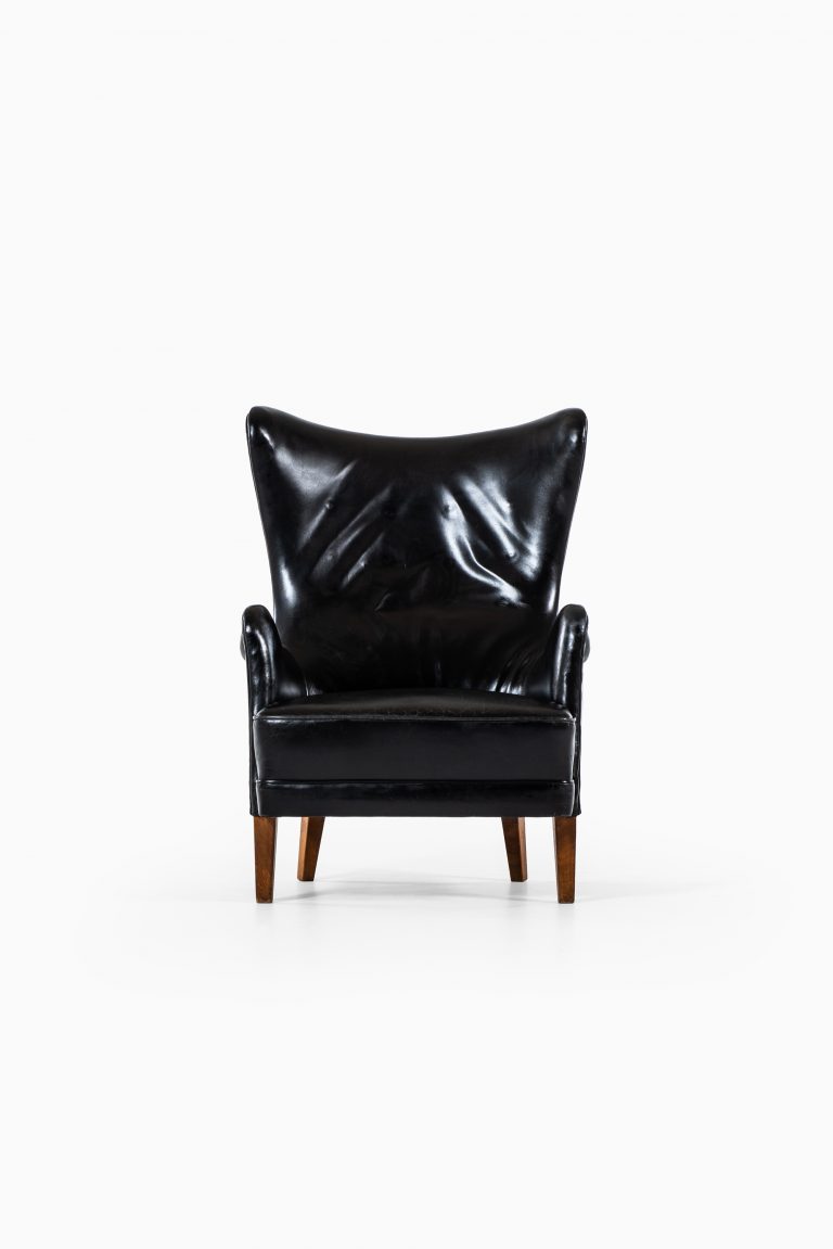 Easy chair attributed to Frits Henningsen at Studio Schalling