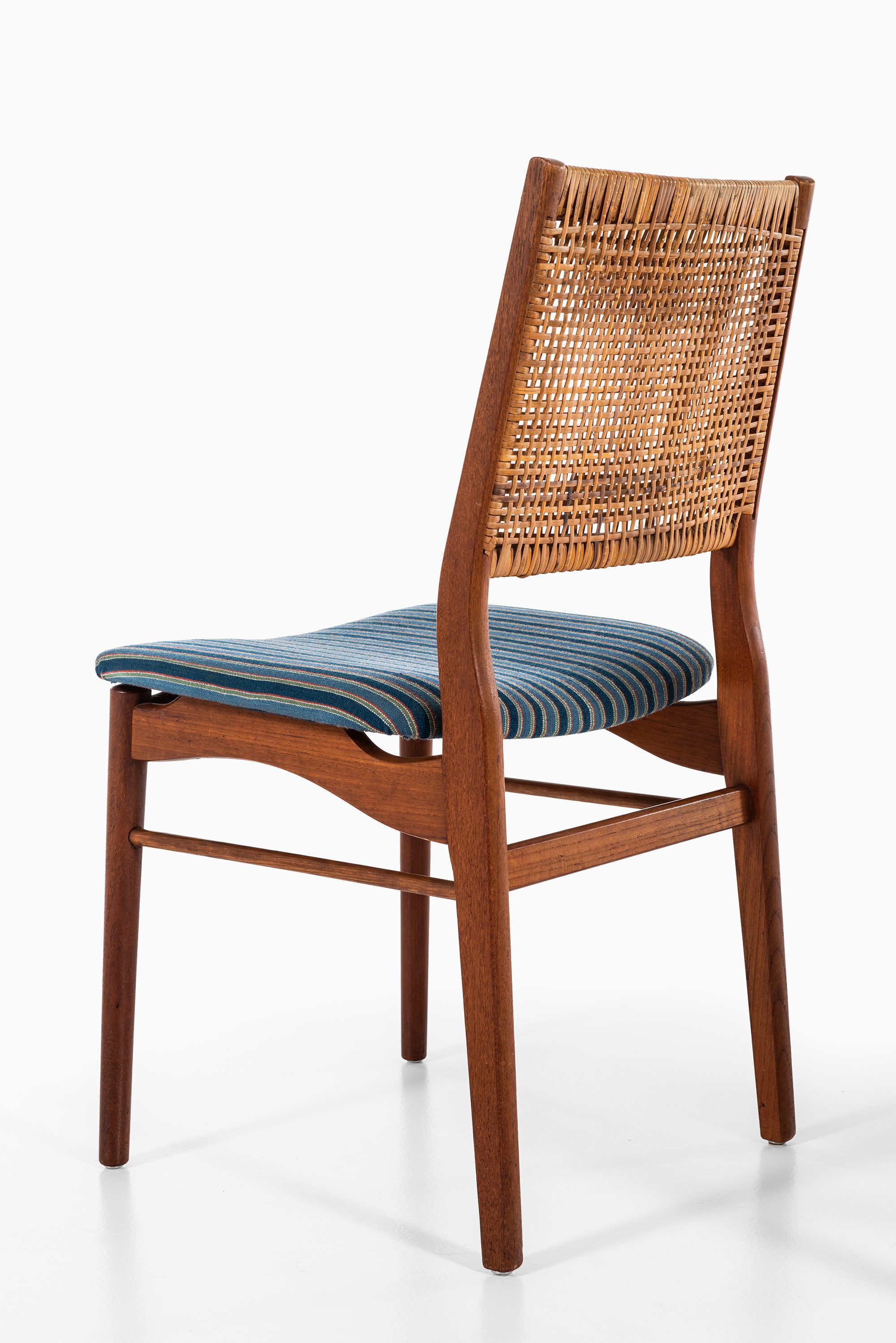 Helge Sibast dining chairs model OS 2 at Studio Schalling