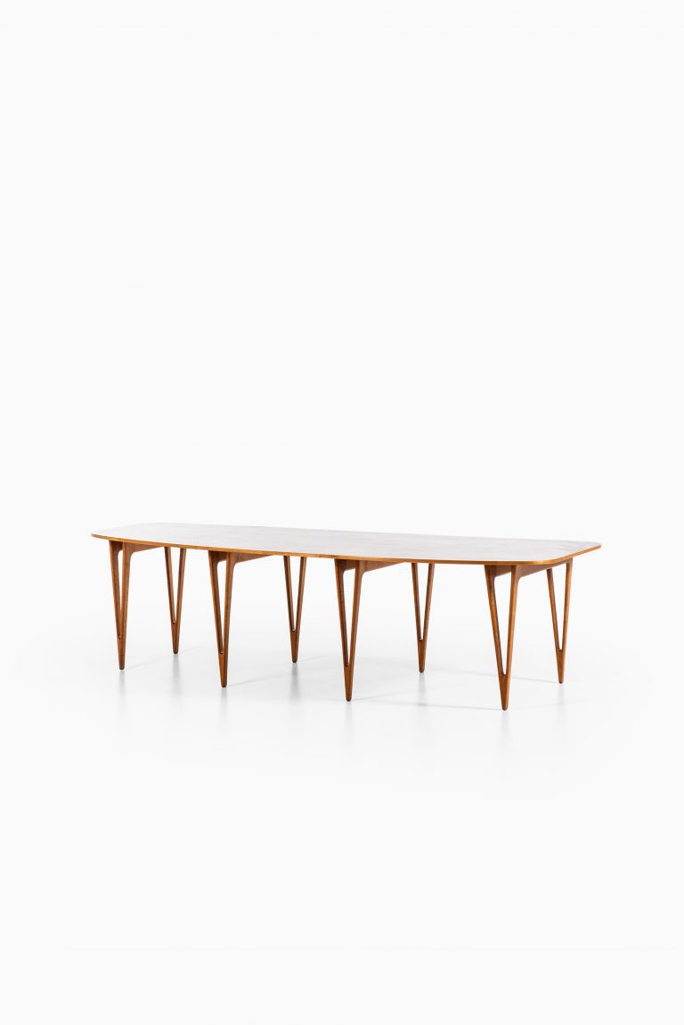 Børge Mogensen table by Erhard Rasmussen at Studio Schalling