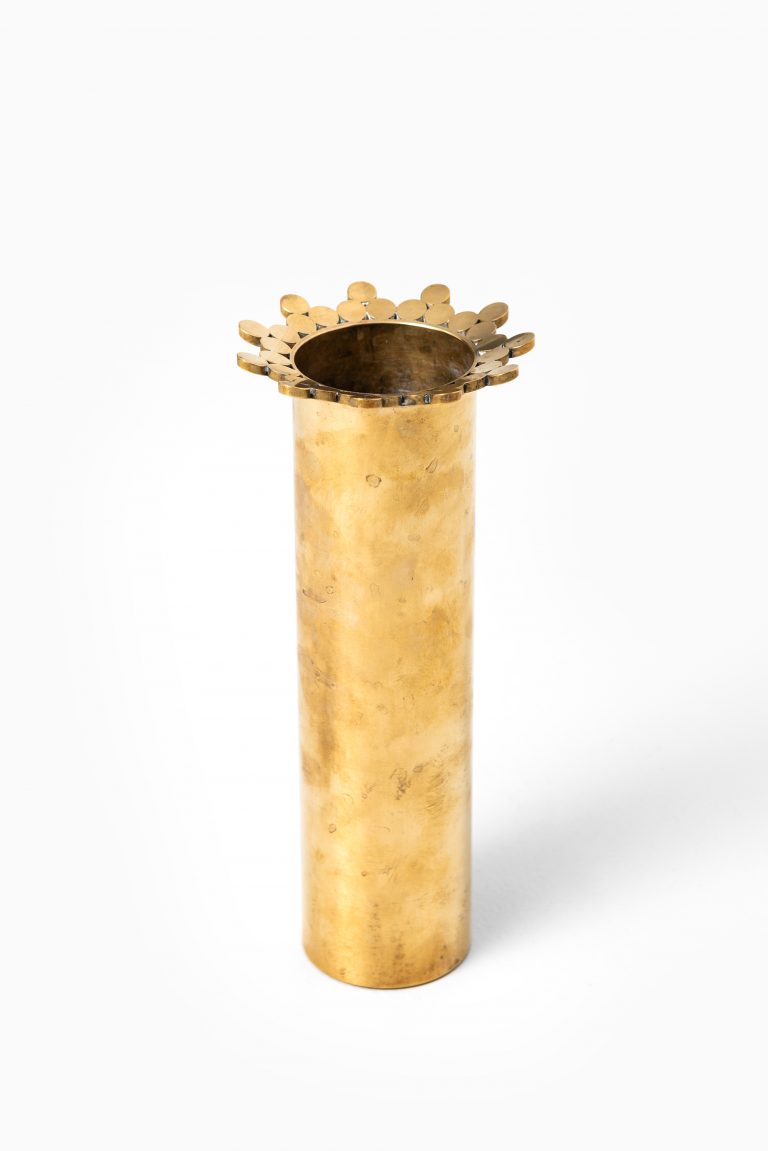 Pierre Forsell vase in brass by Skultuna at Studio Schalling
