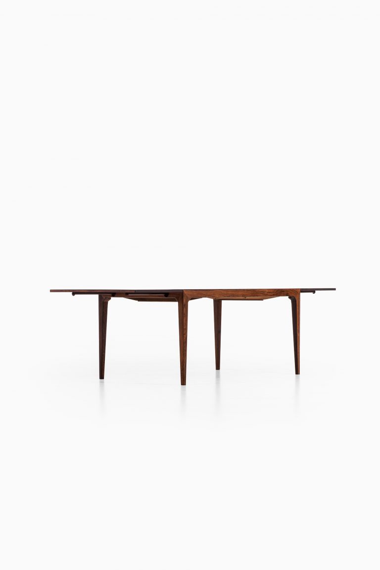 Poul Hundevad & Kai Winding dining table at Studio Schalling