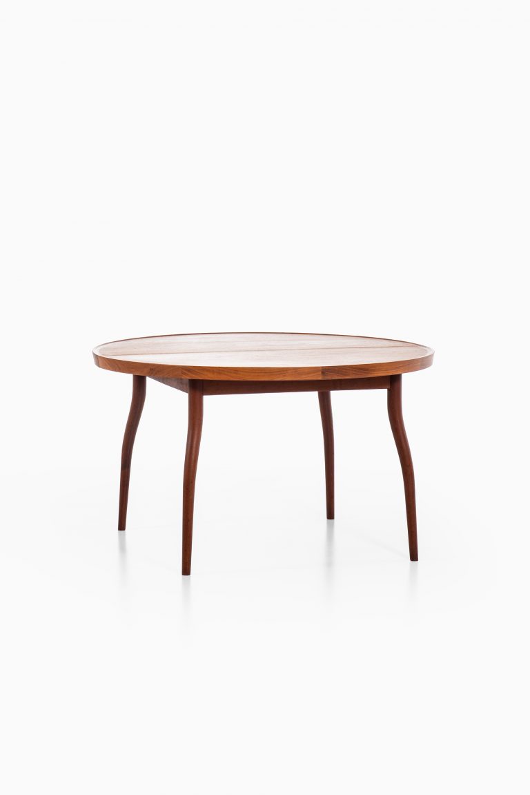 Finn Juhl NV-56 dining table in teak at Studio Schalling