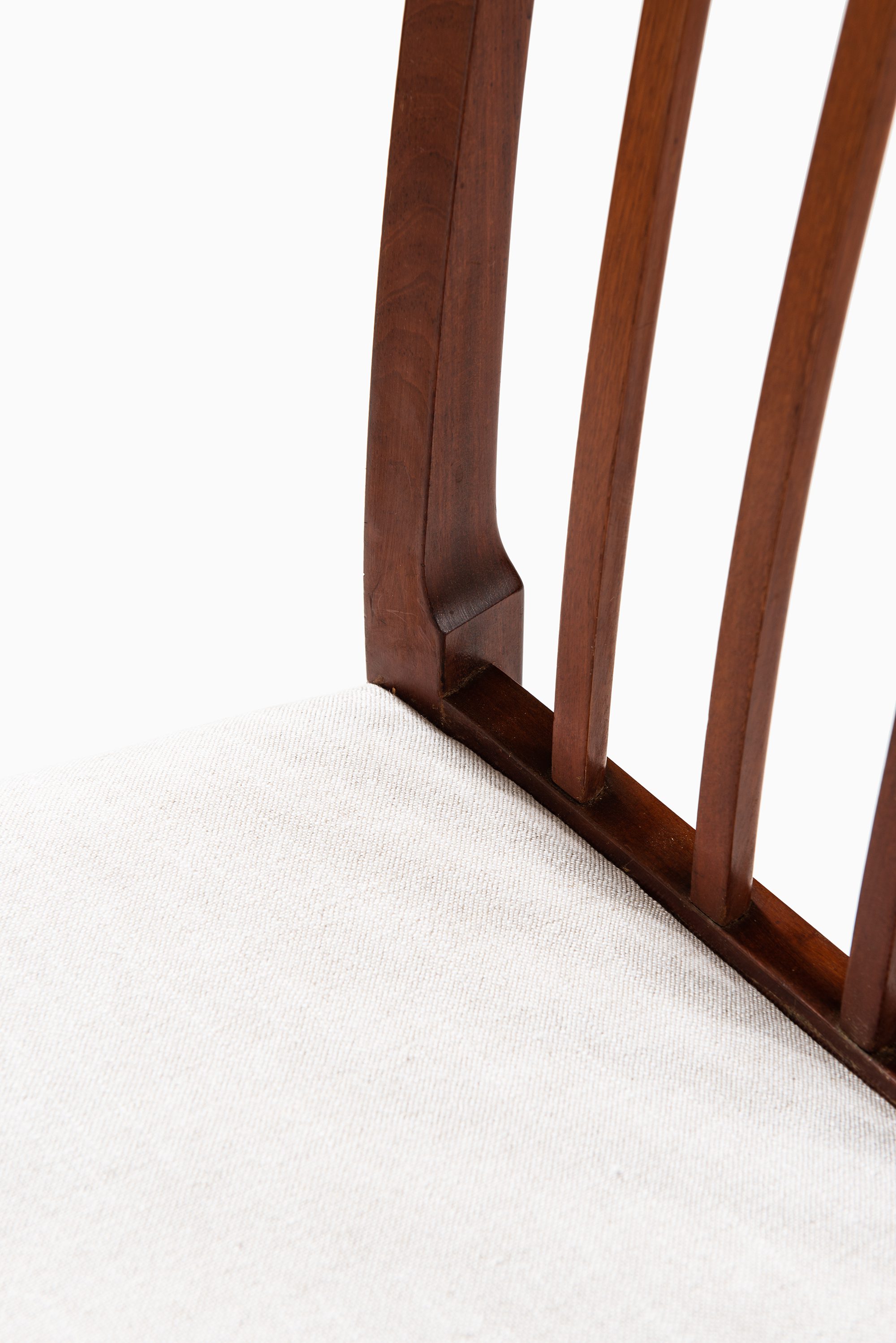 Frits Henningsen dining chairs in cuban mahogany at Studio Schalling