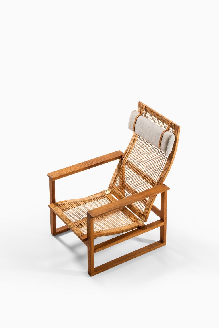 Børge Mogensen sled easy chair model BM-2254 at Studio Schalling