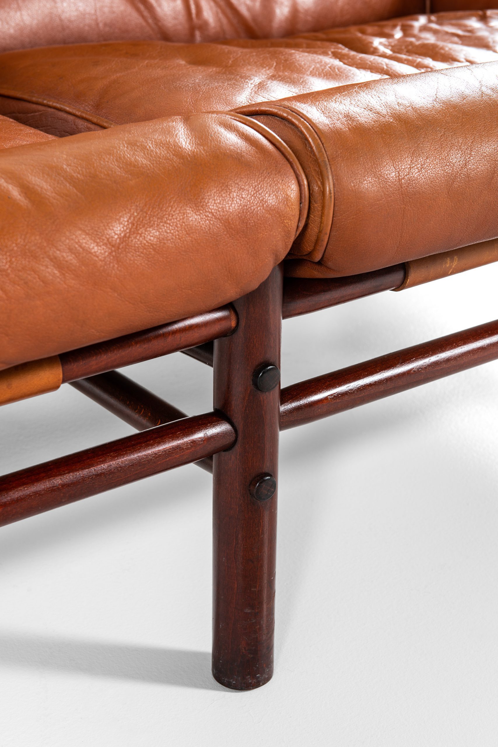 Arne Norell Kontiki sofa by Arne Norell AB at Studio Schalling