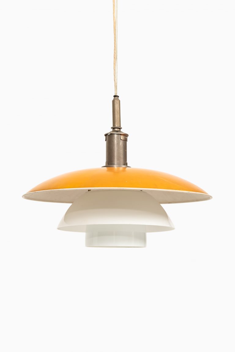 Poul Henningsen ceiling lamp model PH-5/5 at Studio Schalling