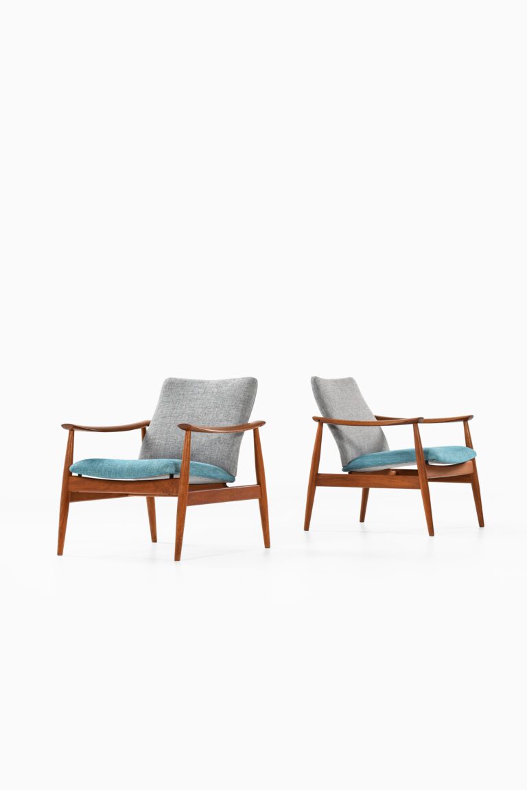 Finn Juhl easy chairs model 138 at Studio Schalling