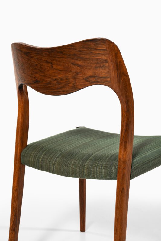 Niels O. Møller dining chairs model 71 at Studio Schalling
