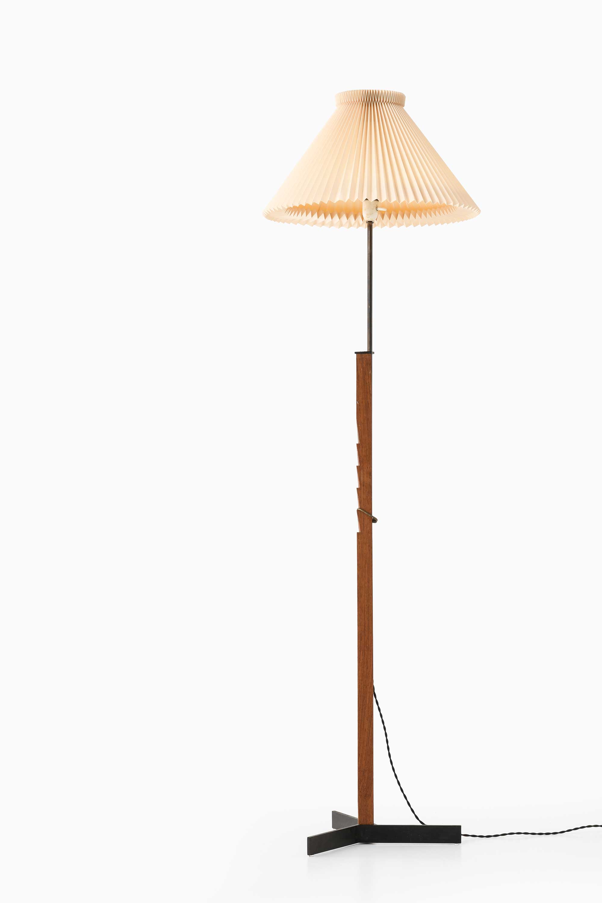 Svend Aage Holm Sørensen floor lamp at Studio Schalling