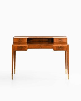 Freestanding desk in mahogany and brass at Studio Schalling